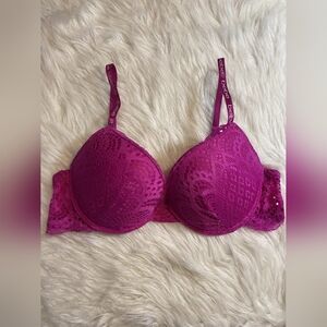 Elegant Lace Women's Bra in Purple